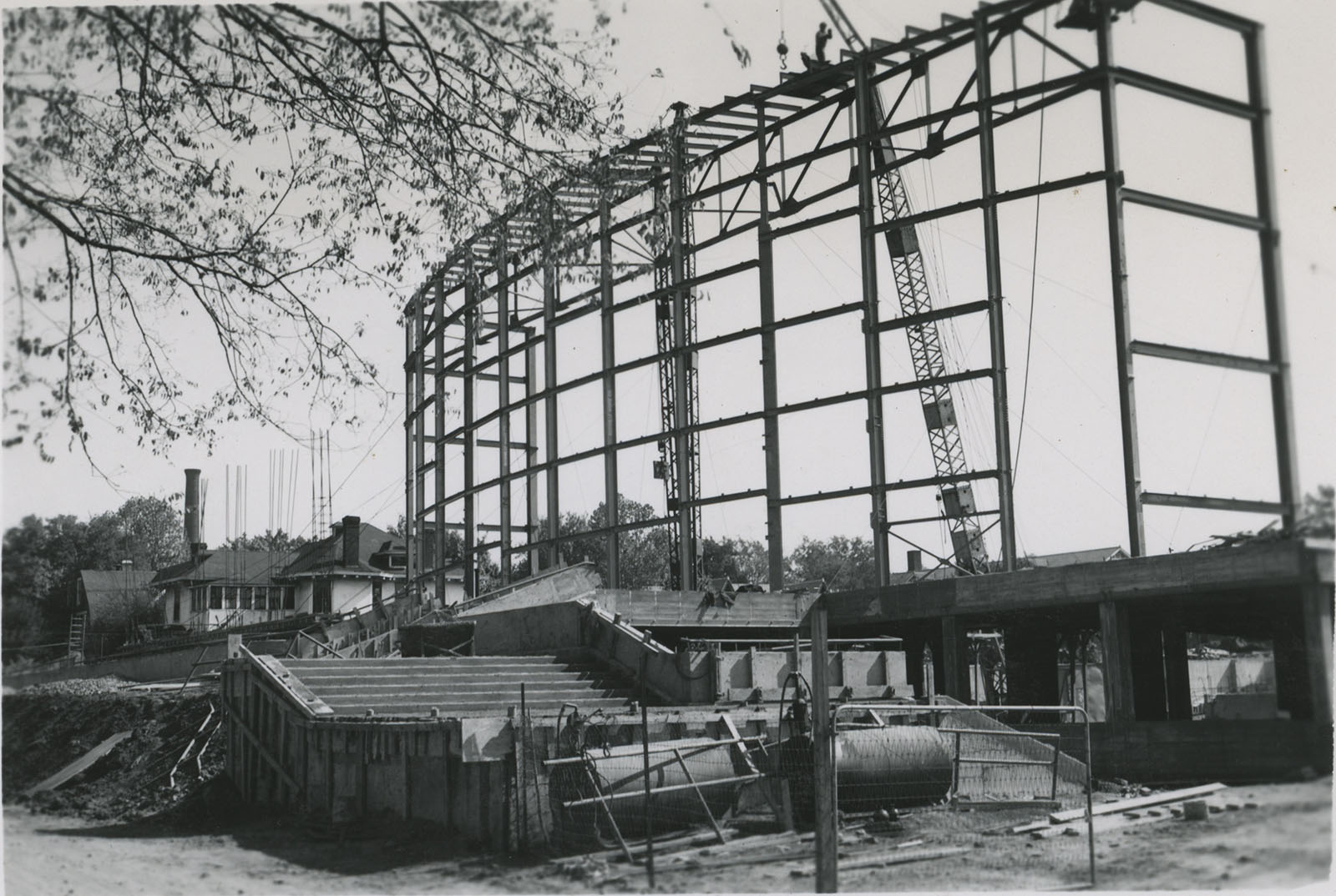 In October 1951, the first high riveting was done as Vanderbilt's Memorial Gym, designed by alumnus Edwin Keeble, began to take shape.