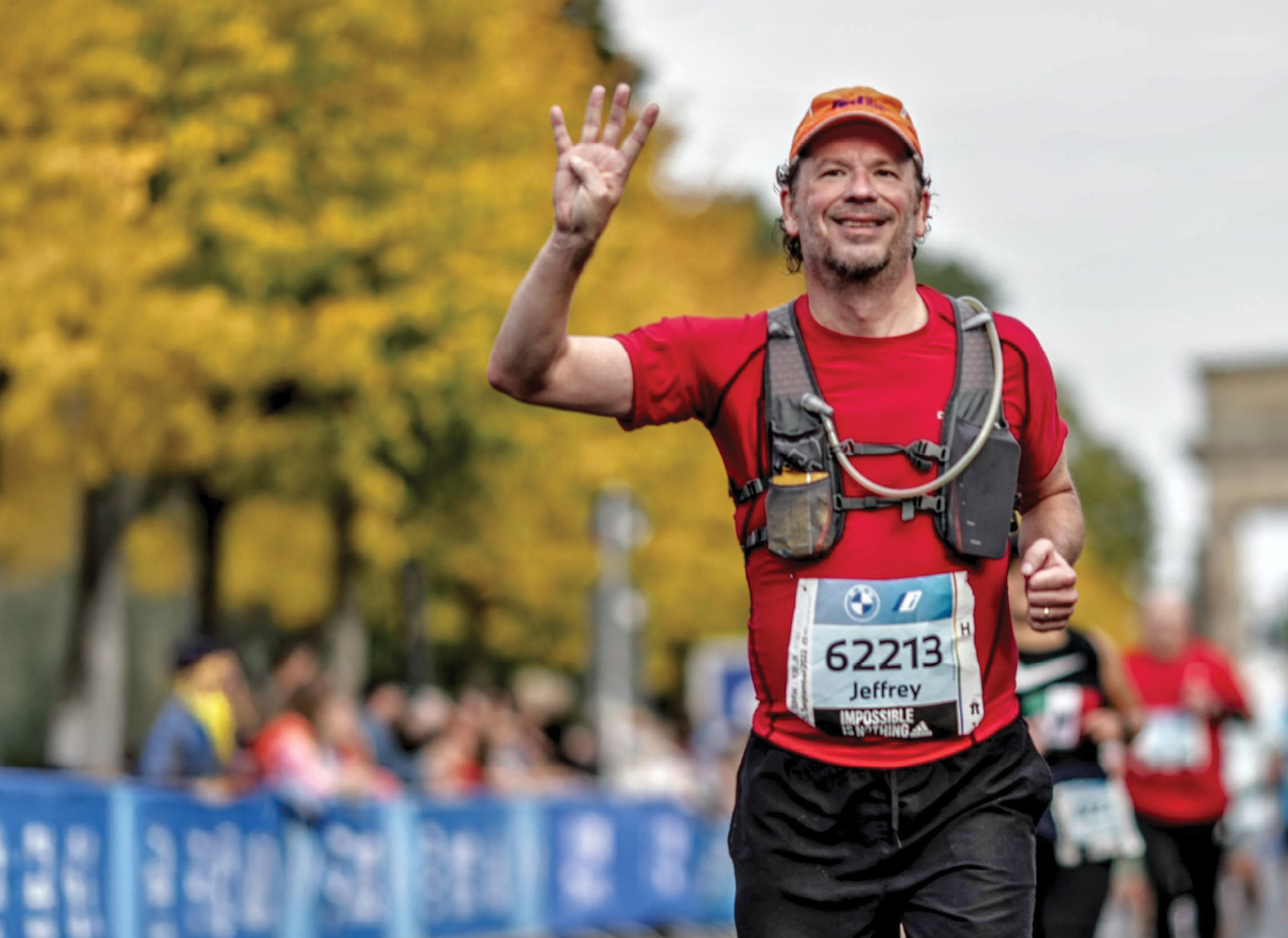 Alumnus Jeff Martindale near the end of the finish line of the Berlin Marathon